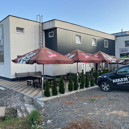 Penzion Biker'S Ungtavas Kültér fotó